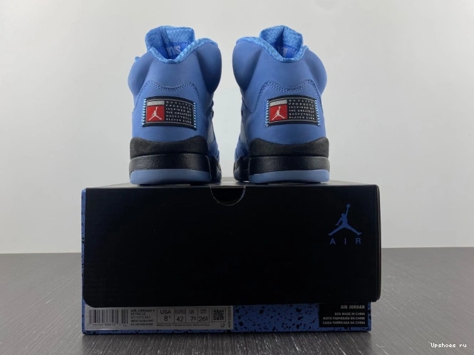 DV1310-401 5 RETRO Air  Jordan  “UNC” 1020